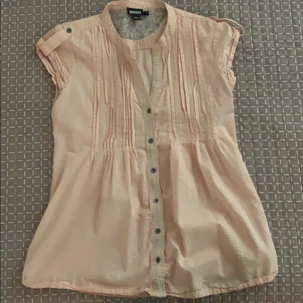 EUC DKNY light pink top.